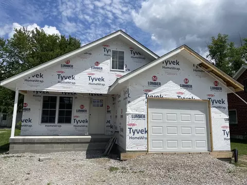 64 Norris Ave, North Vernon, IN 47265