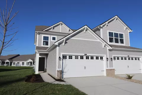 10702 Mangrove Dr, Indianapolis, IN 46239