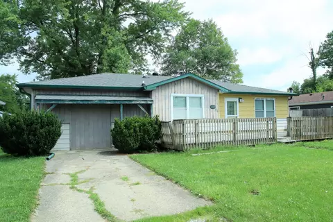 1220 E First St, Greenfield, IN 46140