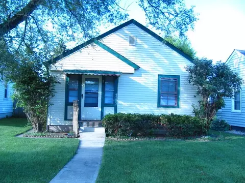 4555 Young Ave, Indianapolis, IN 46201