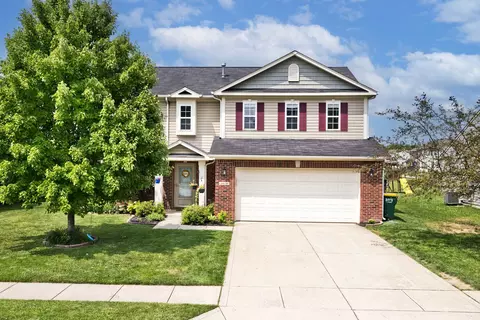 1924 Collingwood Dr, Avon, IN 46123
