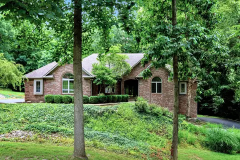 4201 N Vicarage Ln, Martinsville, IN 46151