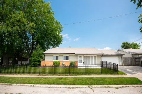 7508 E 53rd Pl, Lawrence, IN 46226