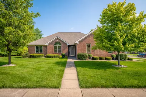5098 Countess Dr, Columbus, IN 47203