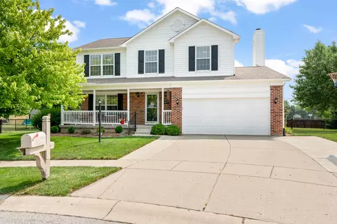 963 Waveland Cir, Greenwood, IN 46143