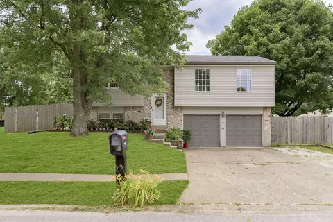 3921 Pinetop Dr, Indianapolis, IN 46237