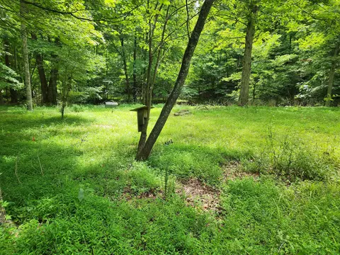 370 Daugherty Rd, Nashville, IN 47448