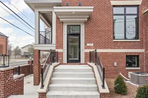 719 E 16th St, Indianapolis, IN 46202