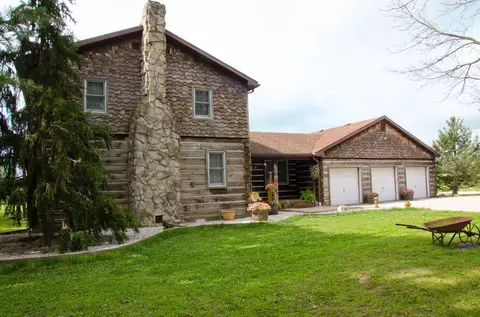 2911 E Hasselburger Ave, Terre Haute, IN 47805