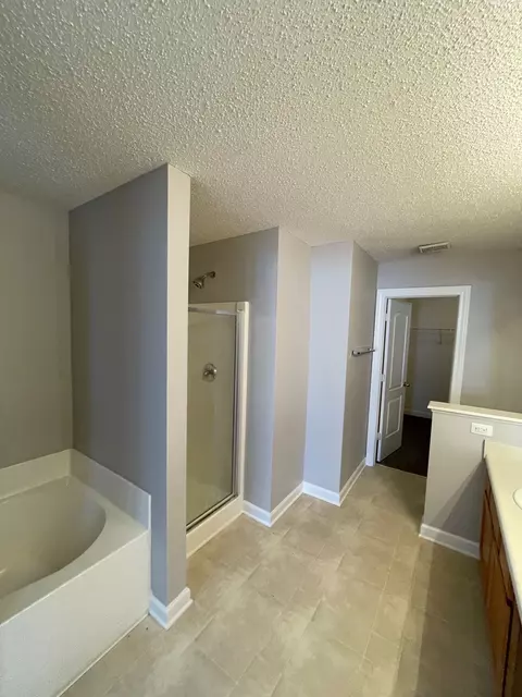 10941 Roundtree Rd, Fishers, IN 46037 photo 18