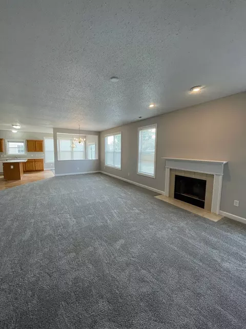 10941 Roundtree Rd, Fishers, IN 46037 photo 4