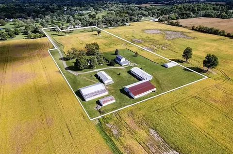 701 Layton Rd, Anderson, IN 46011