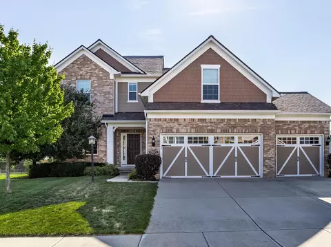 15975 Falcons Fire Dr, Westfield, IN 46074