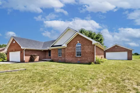 8125 Jesse Ct, Mooresville, IN 46158