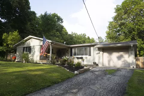 647 Hawley Dr, Danville, IN 46122