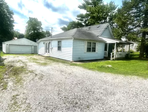 205 Vine St, New Market, IN 47965