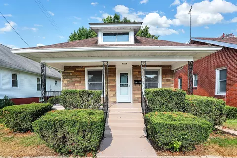 1013 S West St, Shelbyville, IN 46176