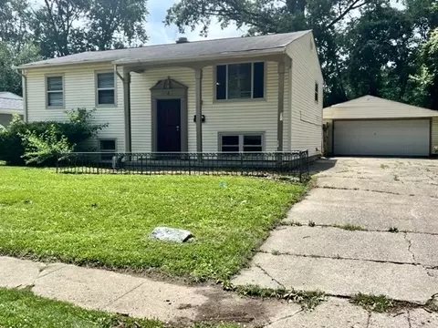9843 Ellis Dr, Indianapolis, IN 46235