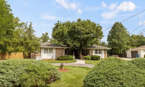 6136 Linton Ln, Indianapolis, IN 46220