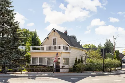 331 W Main St, Carmel, IN 46032