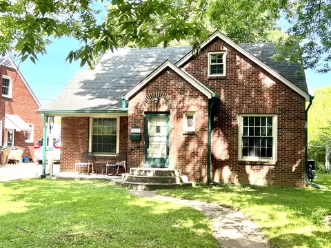 1625 Newton, Columbus, IN 47201