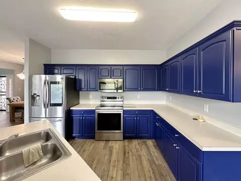 6641 Eagles Perch Dr, Indianapolis, IN 46214 photo 10