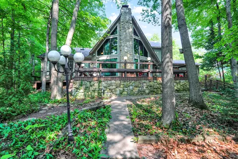 834 Hickory Way, Noblesville, IN 46062