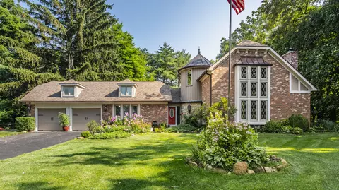 6270 E 161st St, Noblesville, IN 46062