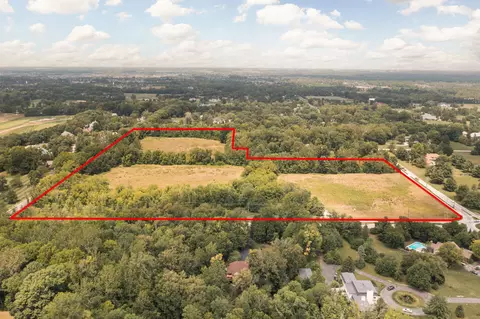 1506 W 106th St, Carmel, IN 46032
