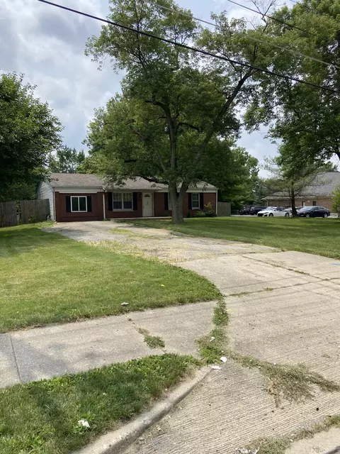 7435 E 21st St, Indianapolis, IN 46219
