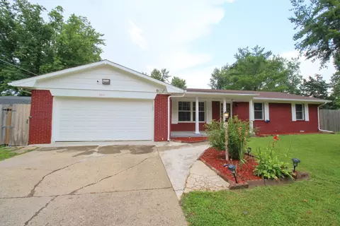 6911 Hi Vu Dr, Indianapolis, IN 46227