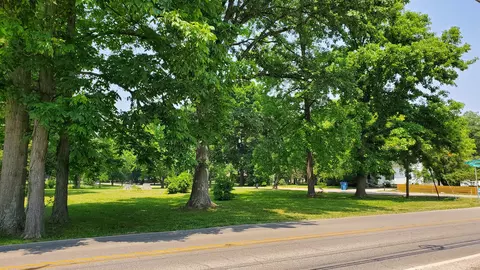 9110 E Thompson Rd, Indianapolis, IN 46239