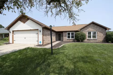 1543 Warren Lake Ct, Indianapolis, IN 46229