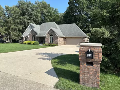1254 W Park Ave, Brazil, IN 47834