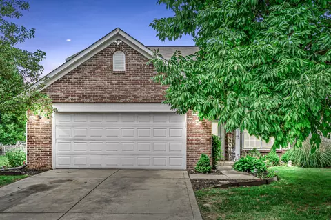 6220 E Ayrshire Cir, Camby, IN 46113