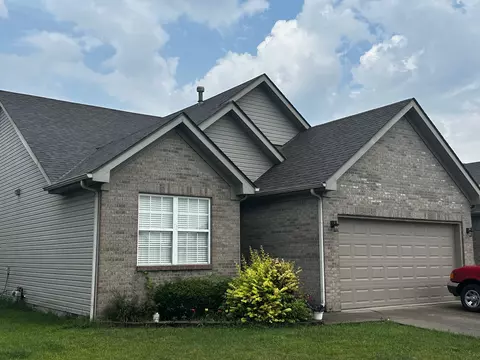 804 Ashton Park Dr, Greenwood, IN 46143