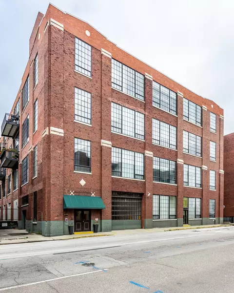 630 N College Ave #103, Indianapolis, IN 46204