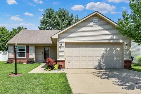 8415 Crosser Dr, Indianapolis, IN 46237