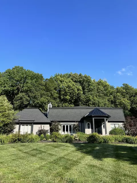 7553 Silverpine Ct, Indianapolis, IN 46250
