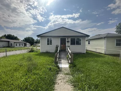 2702 N Keystone Ave, Indianapolis, IN 46218
