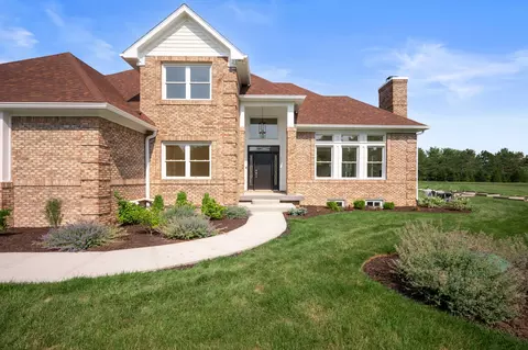 3565 W 116th St, Carmel, IN 46032
