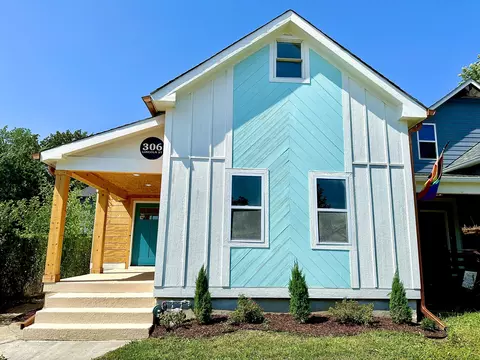 306 Lincoln St, Indianapolis, IN 46225