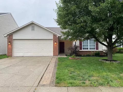 6348 Lonestar Dr, Indianapolis, IN 46237