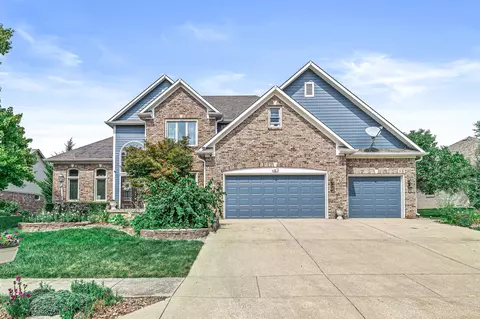 8116 Christopher Ct, Avon, IN 46123