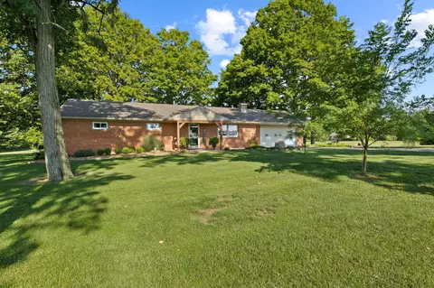 1050 N Franklin Rd, Greenwood, IN 46143