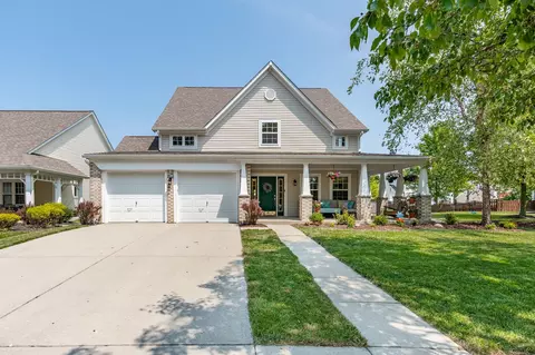 15152 Smithfield Dr, Westfield, IN 46074