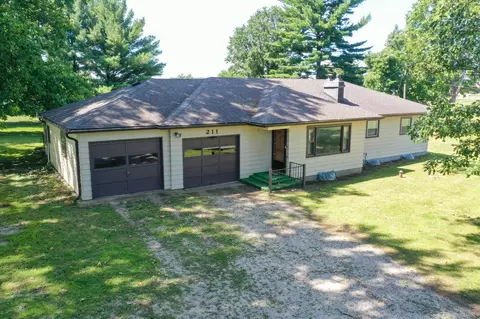 211 N Concord, Crawfordsville, IN 47933
