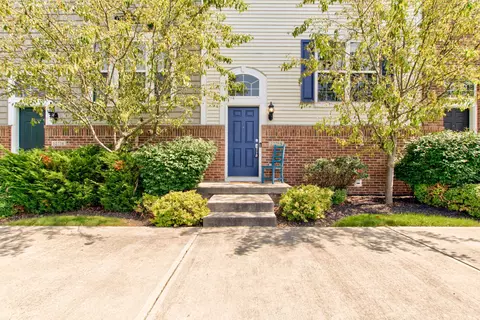 12768 Tamworth Dr, Fishers, IN 46037