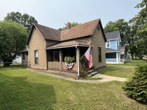 1103 W 4th St, Anderson, IN 46016