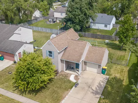 1426 Michigan Rd, Franklin, IN 46131
